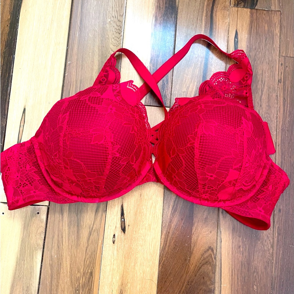 Torrid Curve Plunge Push up